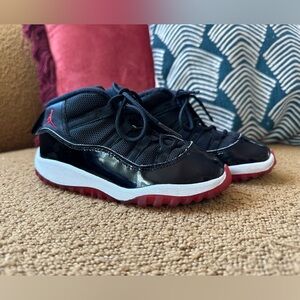 Jordan Bred 11